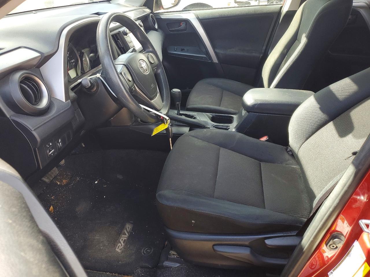 2016 TOYOTA RAV4 LE photo 7