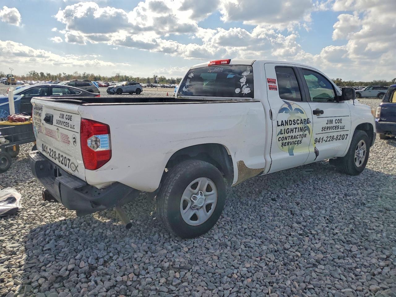 2014 TOYOTA TUNDRA DOUBLE CAB SR photo 3