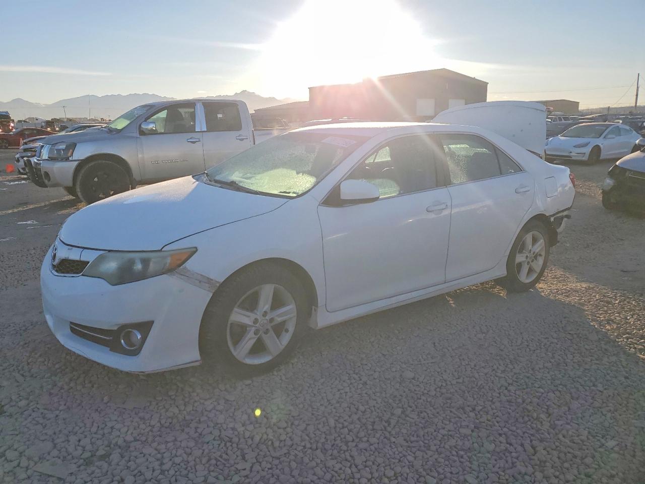 2013 TOYOTA CAMRY