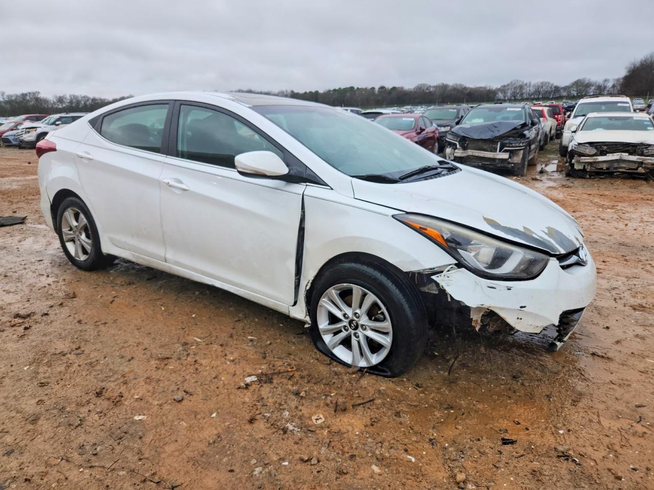 2016 HYUNDAI ELANTRA SE photo 4