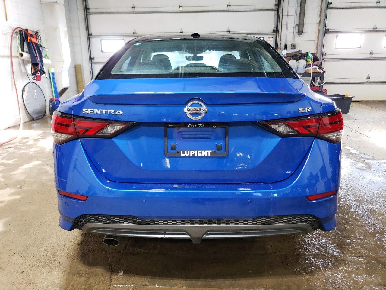 2022 NISSAN SENTRA SR photo 6