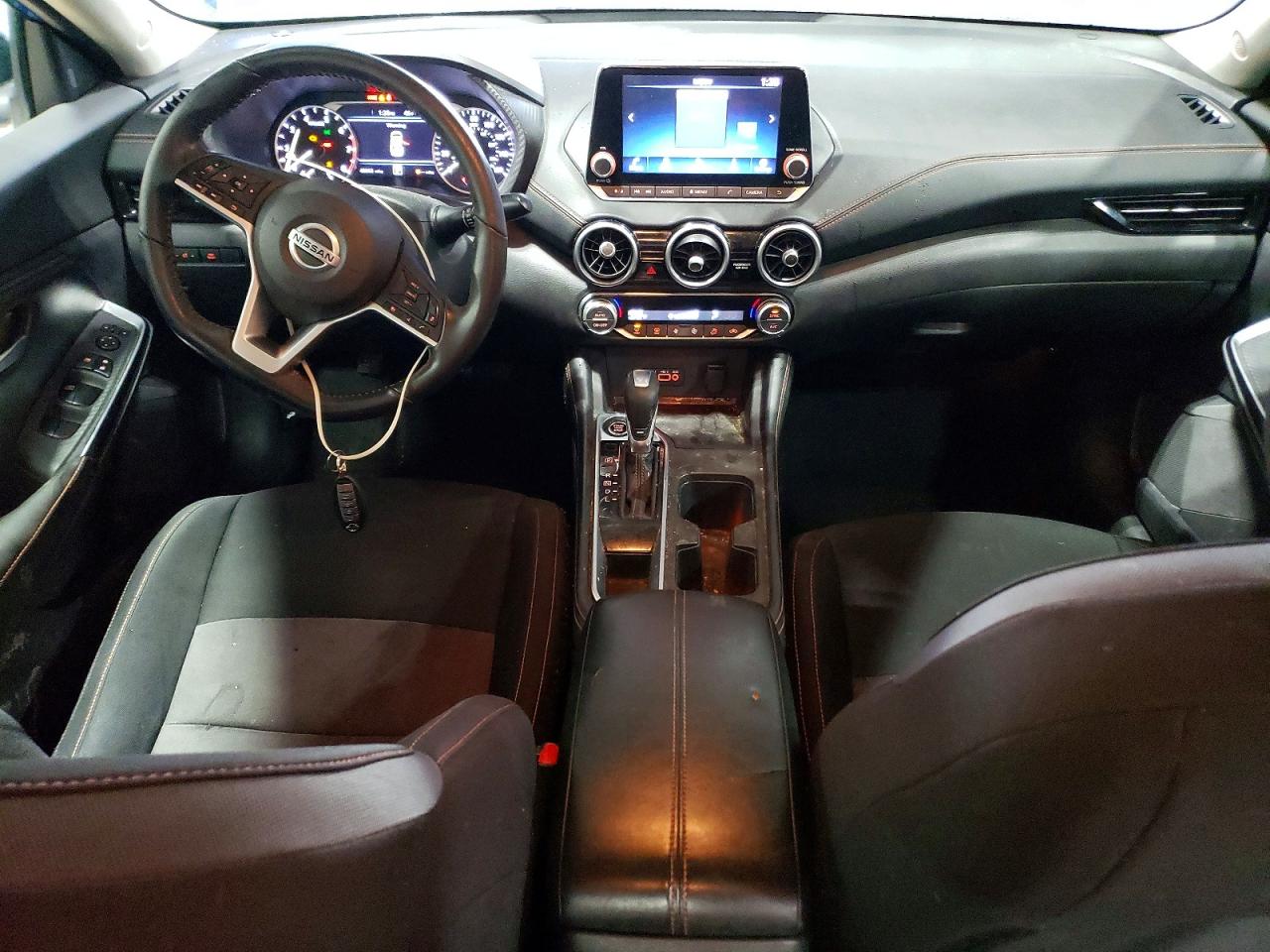 2022 NISSAN SENTRA SR photo 8