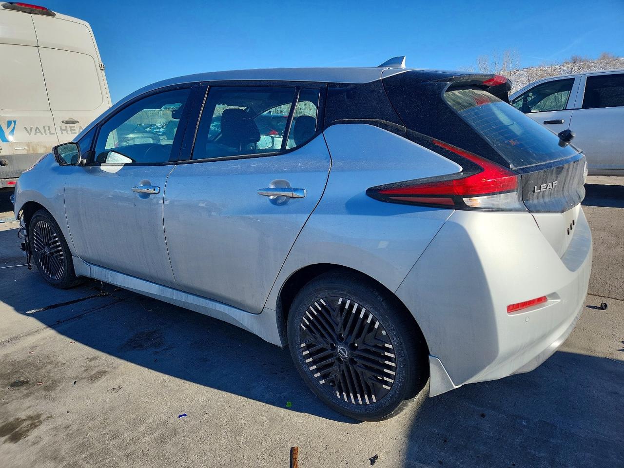 2025 NISSAN LEAF SV PLUS photo 2