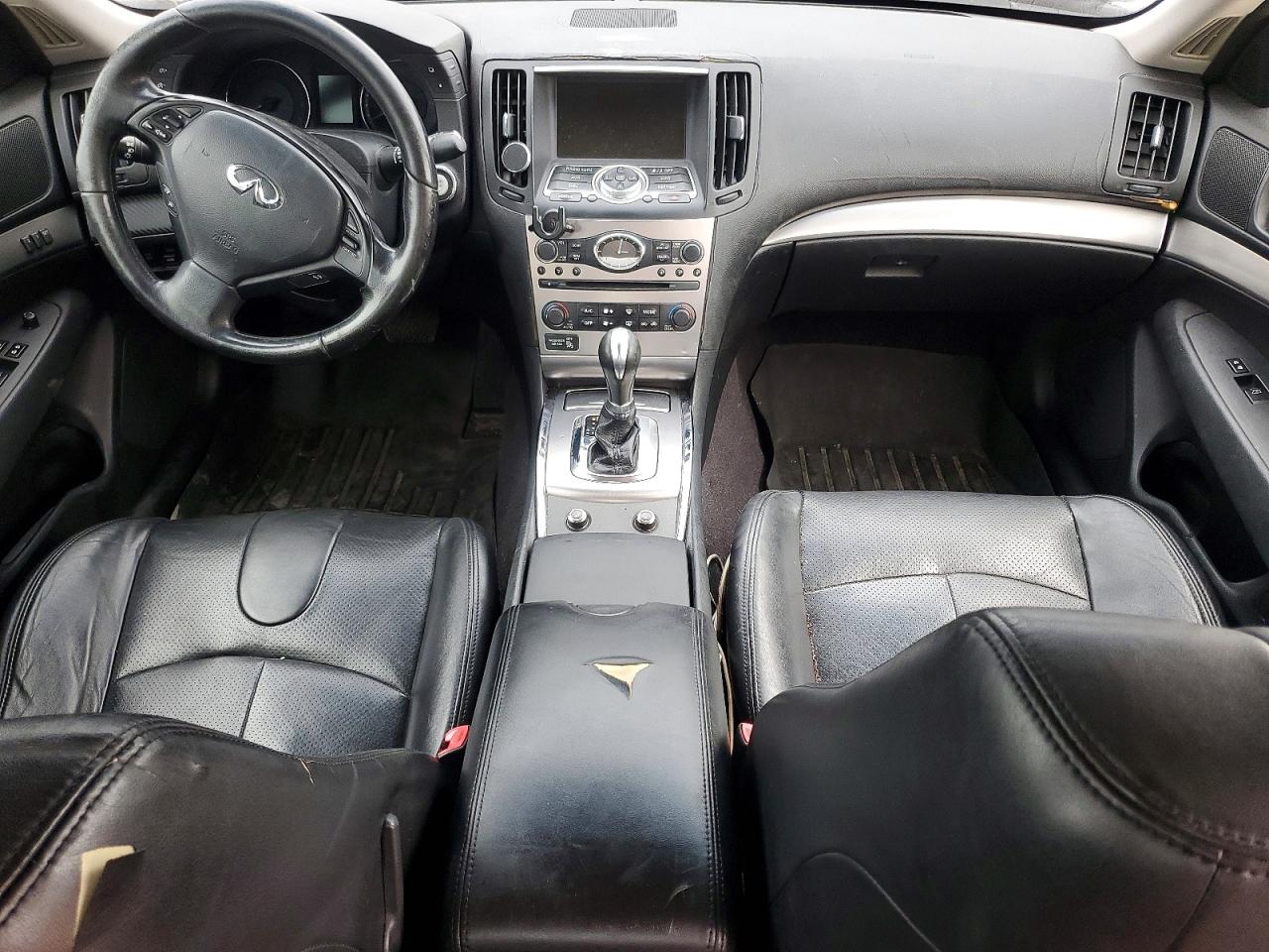 2010 INFINITI G37 BASE photo 8