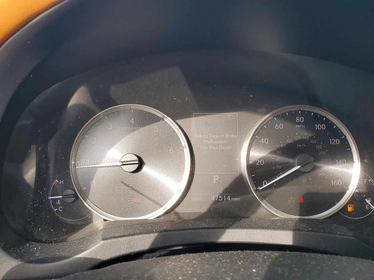 2021 LEXUS IS 300 photo 9