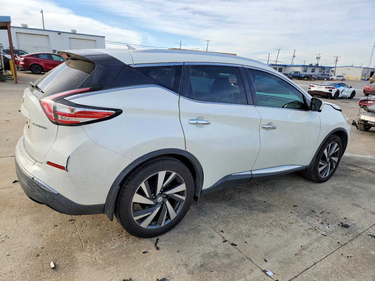 2015 NISSAN MURANO S photo 3