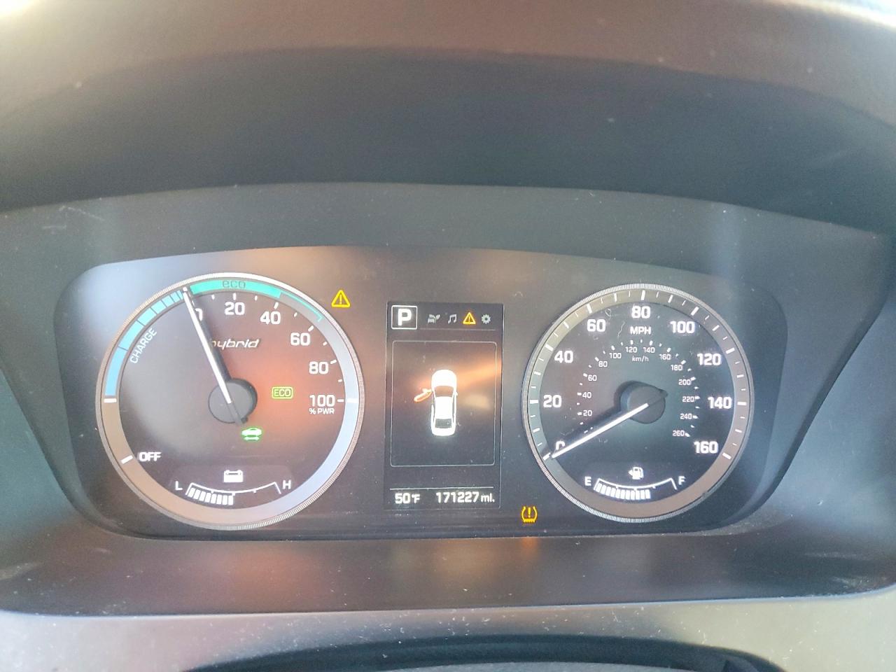 2016 HYUNDAI SONATA HYBRID photo 9
