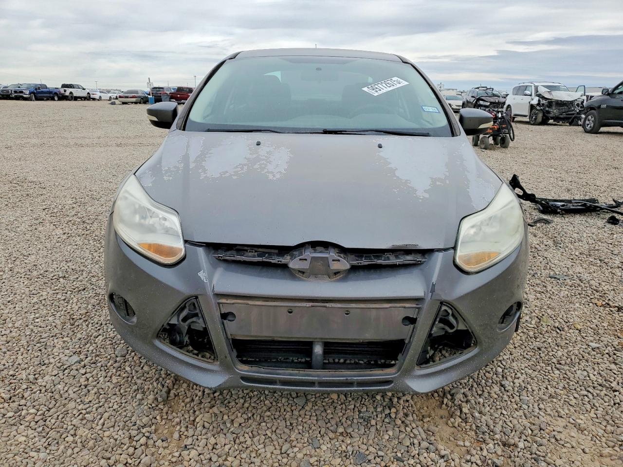 2014 FORD FOCUS SE photo 5