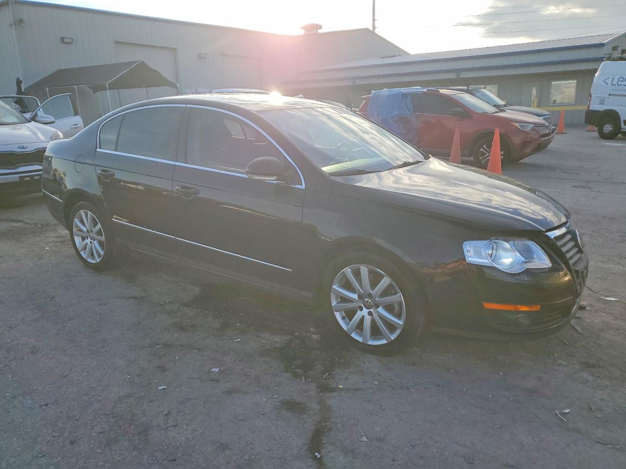 2010 VOLKSWAGEN PASSAT KOMFORT photo 4
