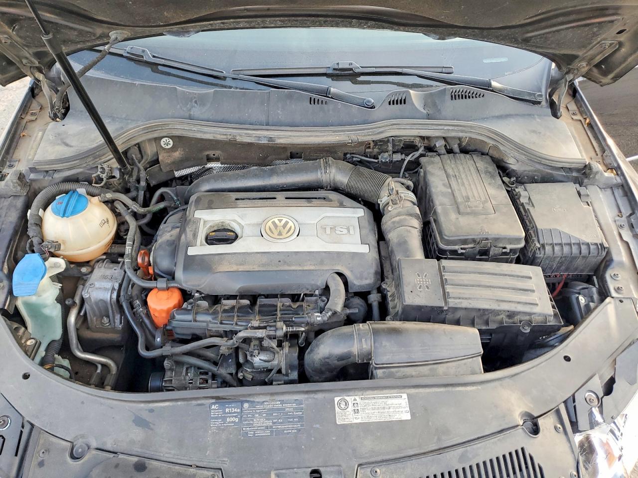 2010 VOLKSWAGEN PASSAT KOMFORT photo 11