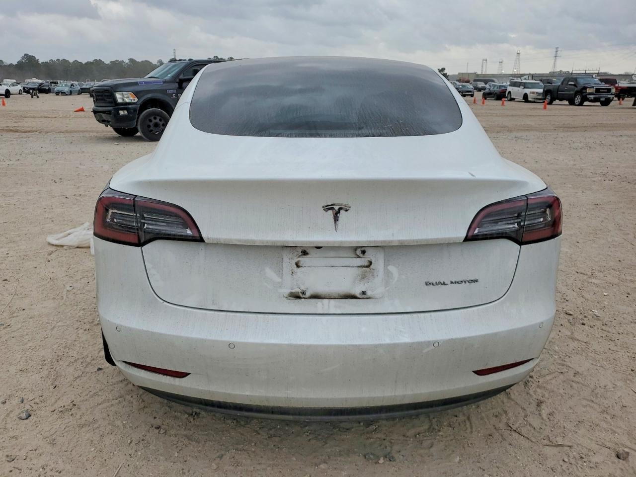 2018 TESLA MODEL 3 photo 11