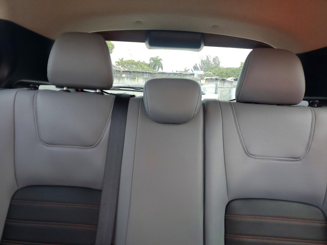 2023 NISSAN KICKS SR photo 10