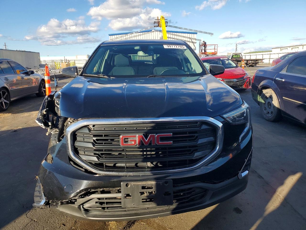 2018 GMC TERRAIN SLE photo 5