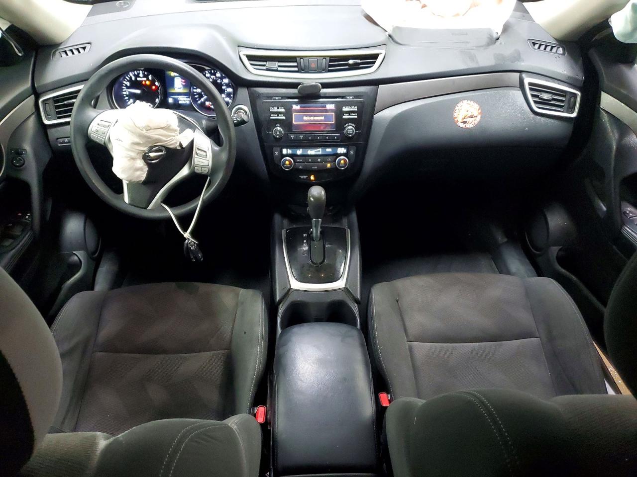 2016 NISSAN ROGUE S photo 8