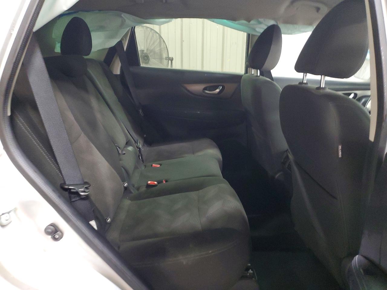 2016 NISSAN ROGUE S photo 10