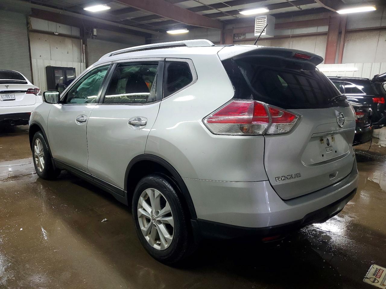 2016 NISSAN ROGUE S photo 2