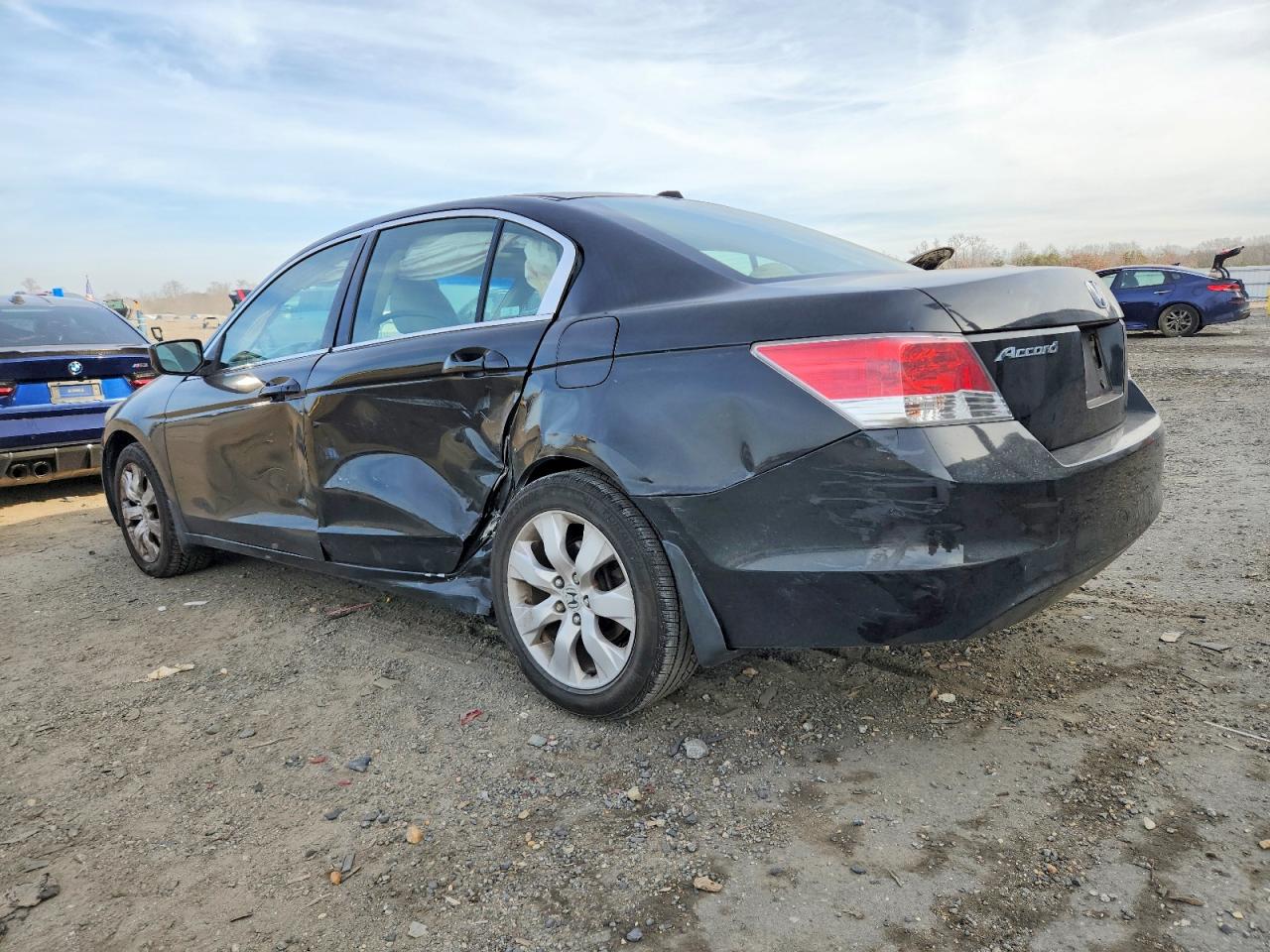 2009 HONDA ACCORD photo 2