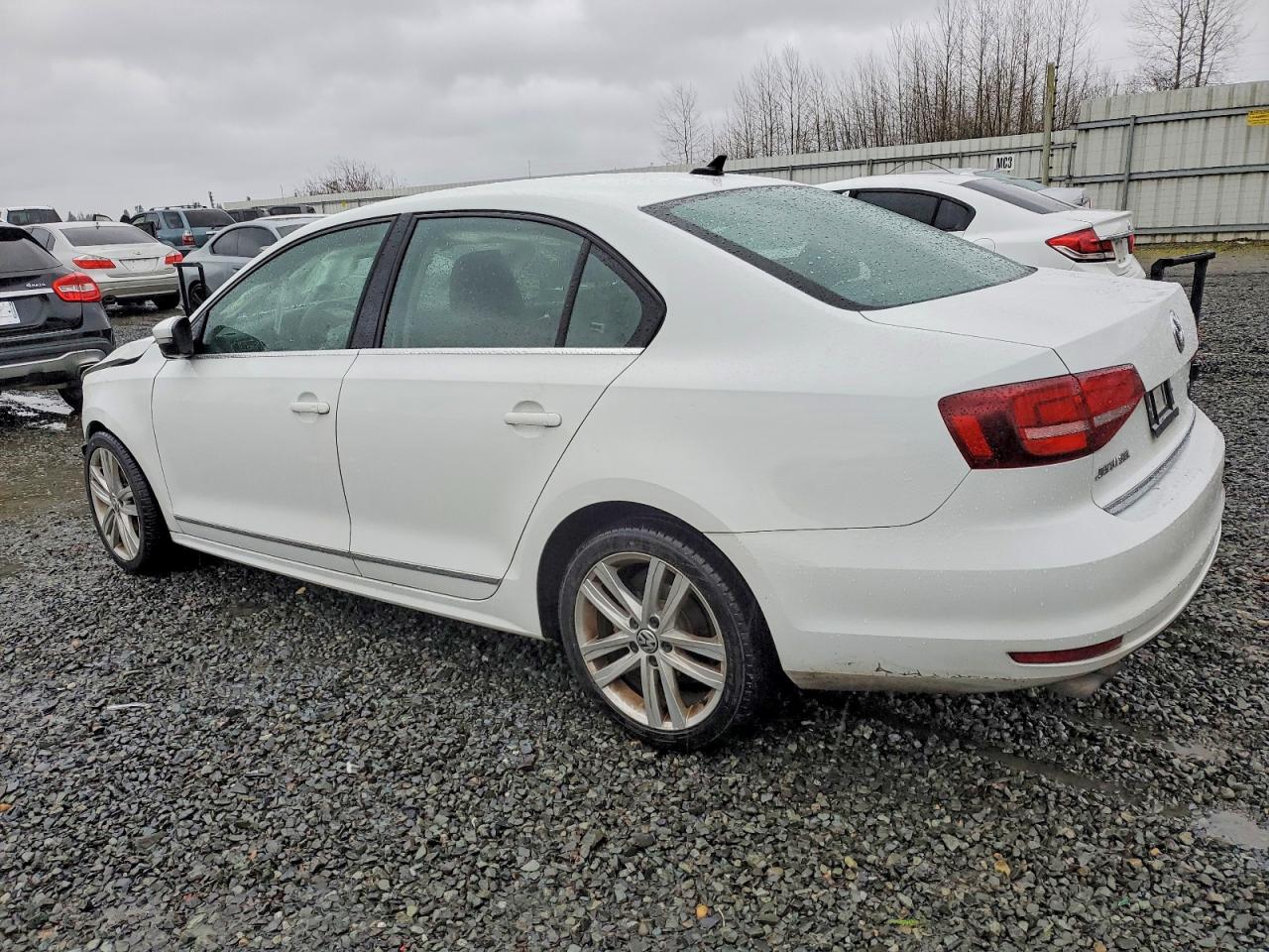 2017 VOLKSWAGEN JETTA SEL photo 3