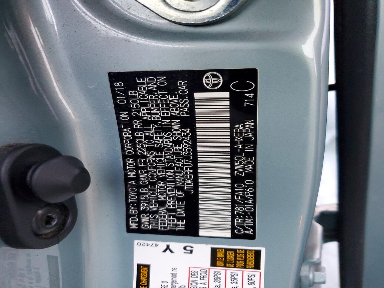 2018 TOYOTA PRIUS photo 25