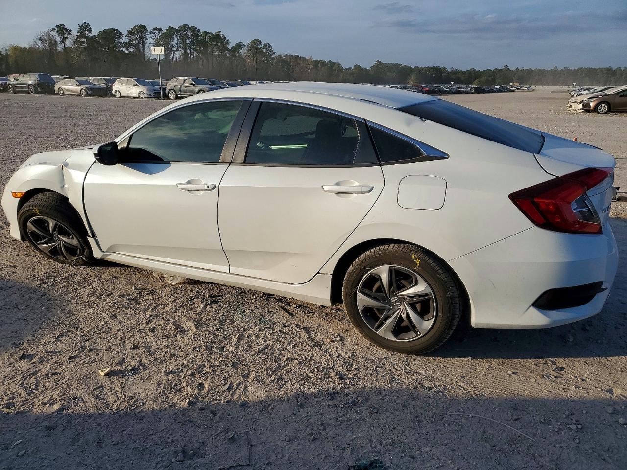 2020 HONDA CIVIC LX photo 2