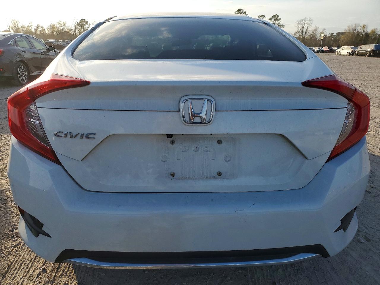 2020 HONDA CIVIC LX photo 6