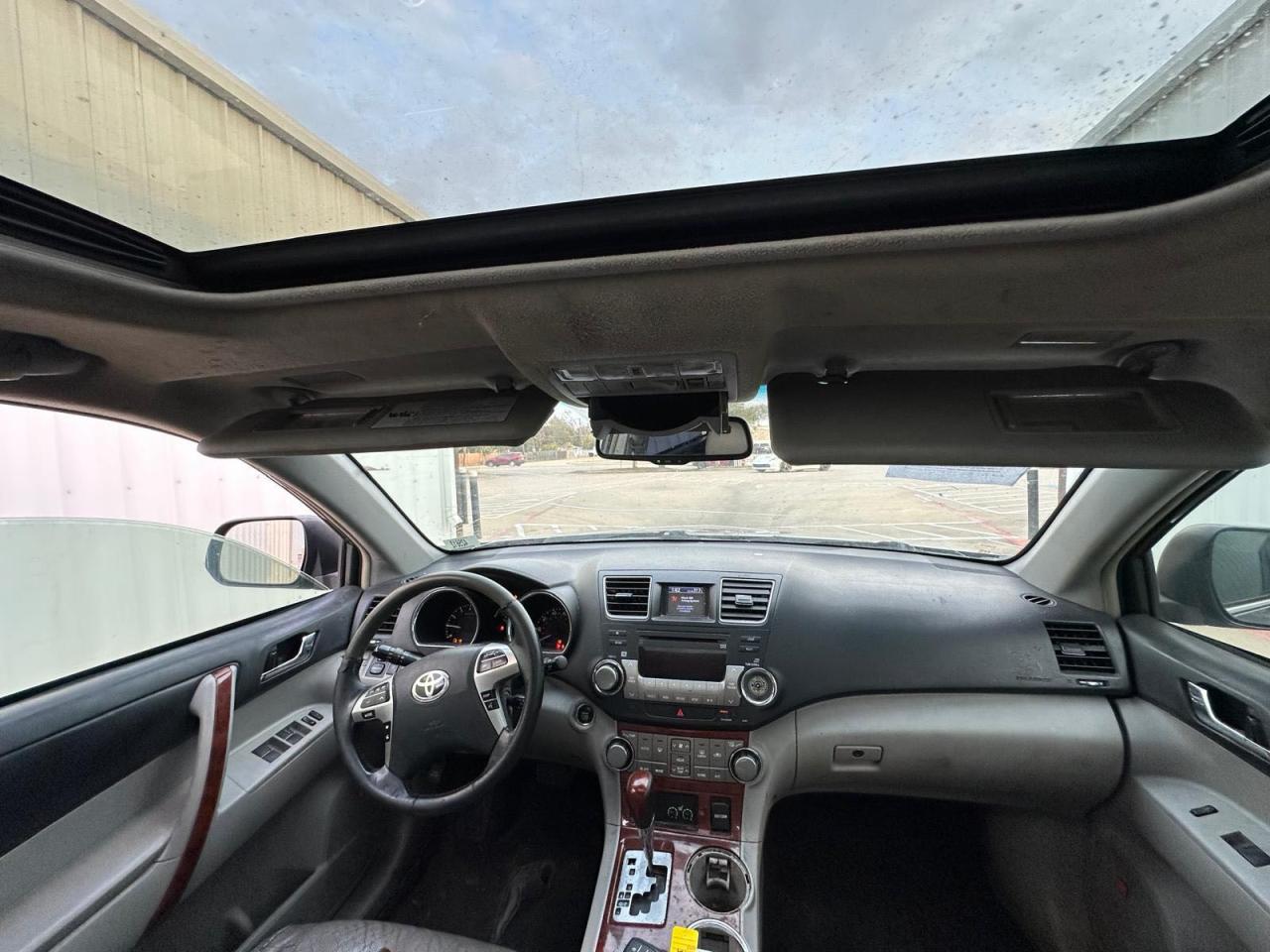 2012 TOYOTA HIGHLANDER LIMITED photo 9