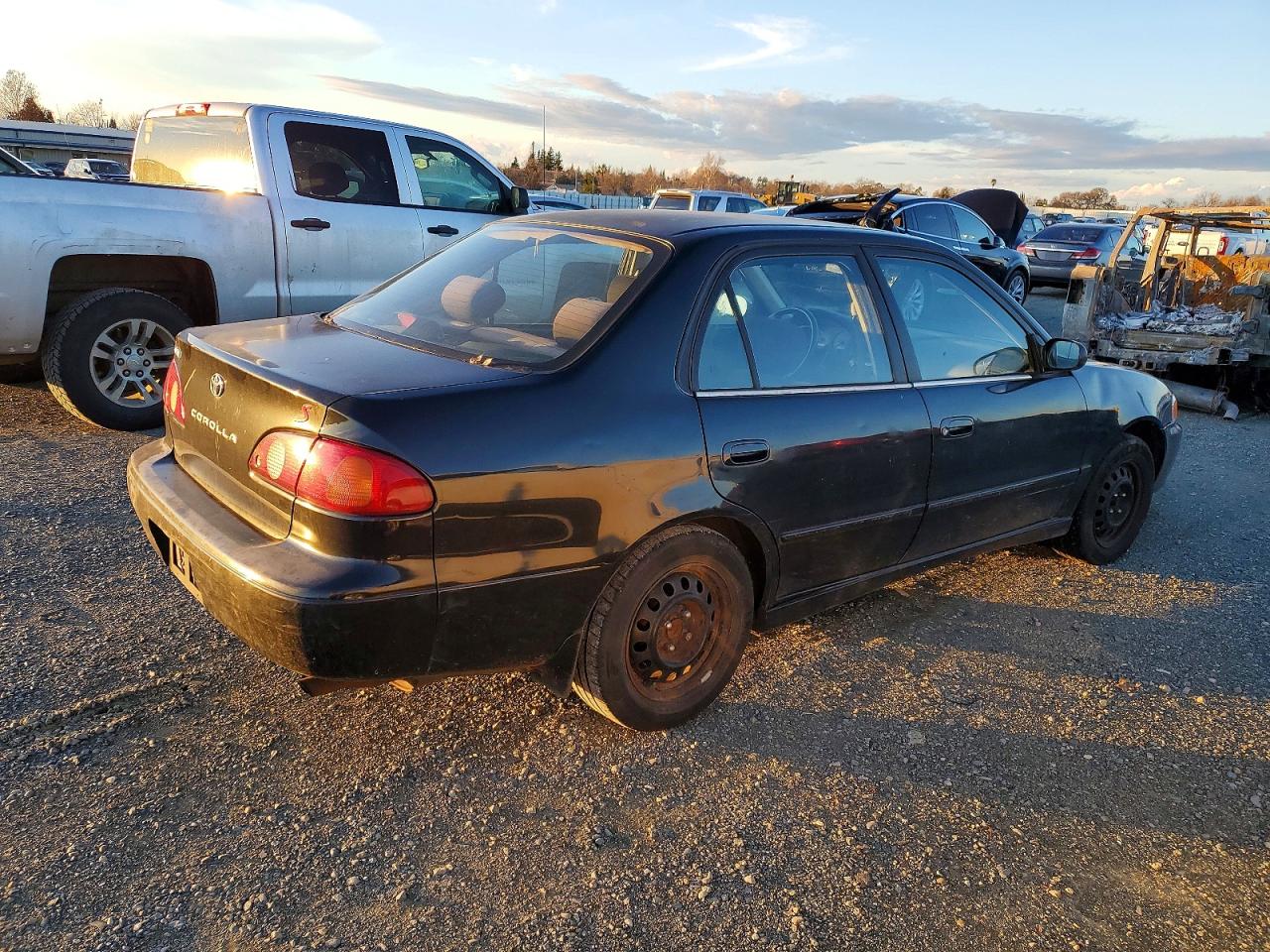 2001 TOYOTA COROLLA CE photo 7