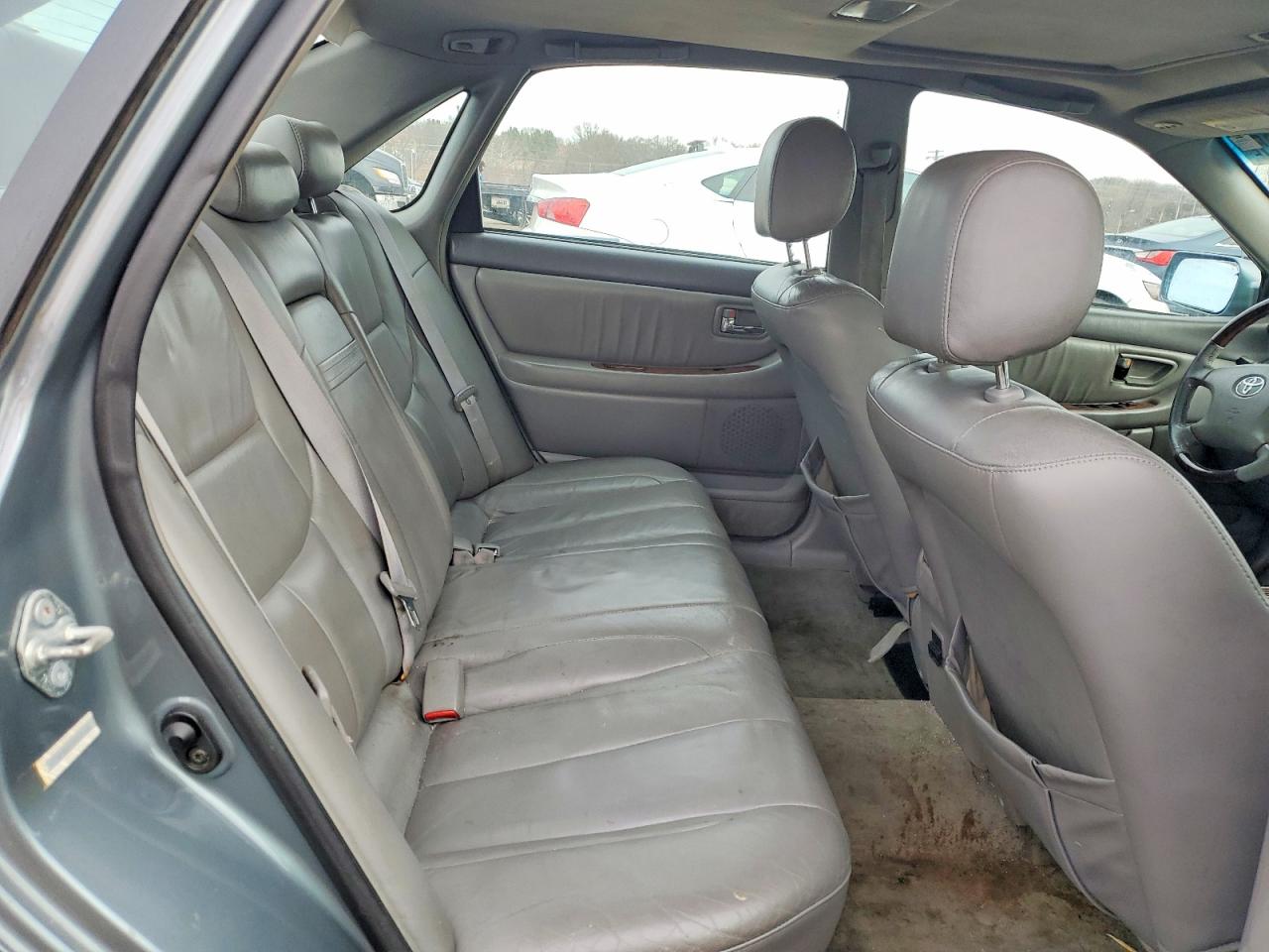 2003 TOYOTA AVALON photo 19