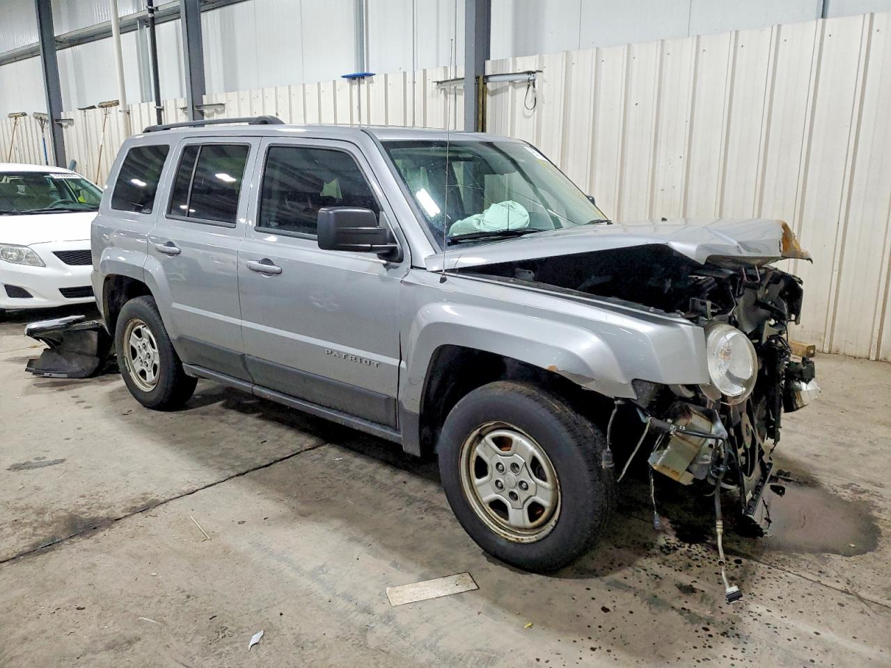 2015 JEEP PATRIOT SPORT photo 4
