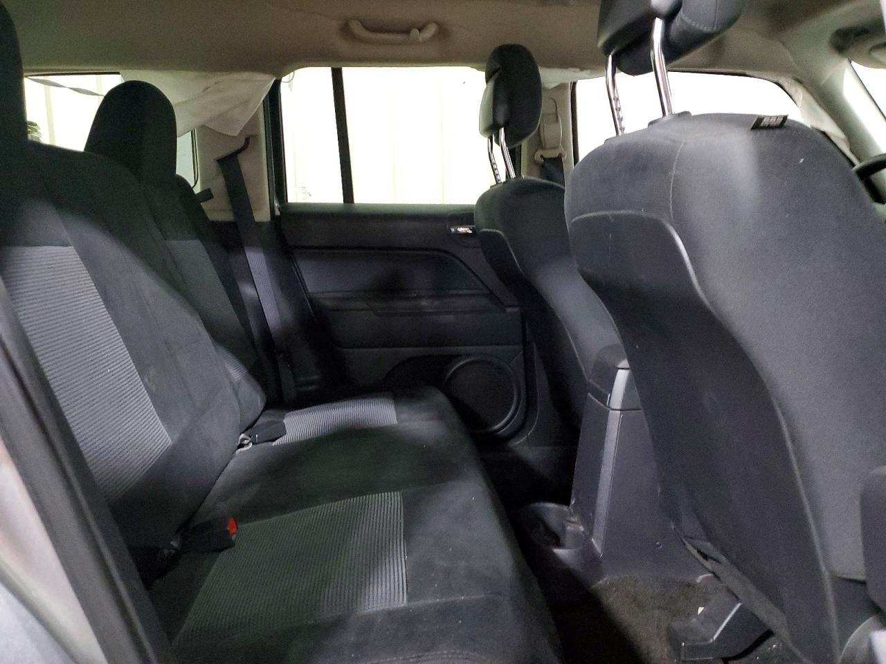 2015 JEEP PATRIOT SPORT photo 11