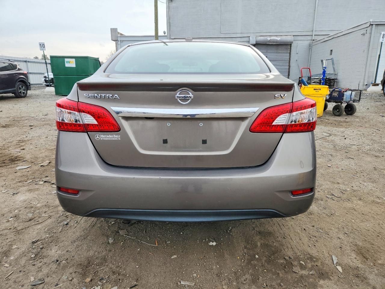 2015 NISSAN SENTRA S photo 11