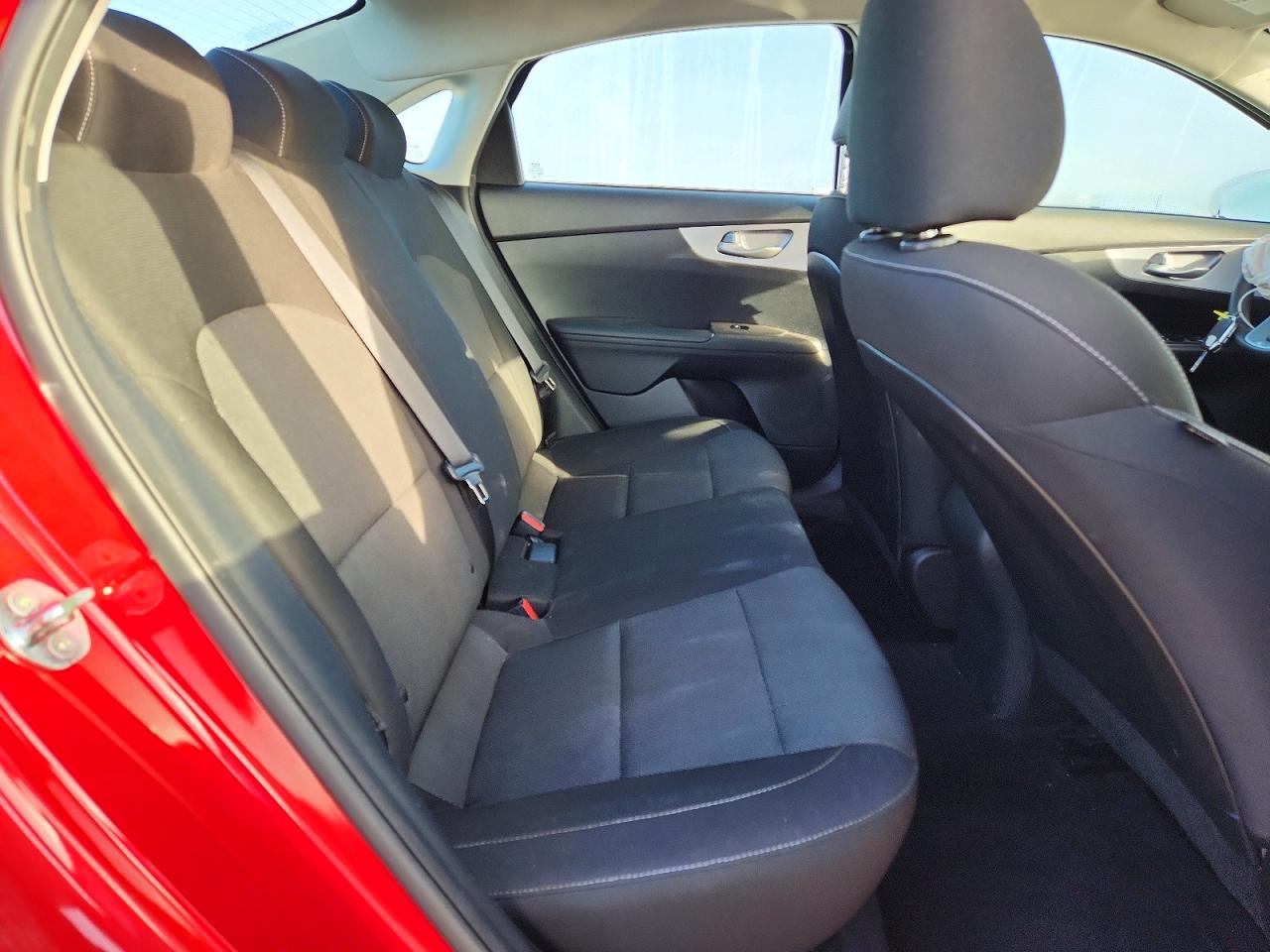 2023 KIA FORTE LX photo 10