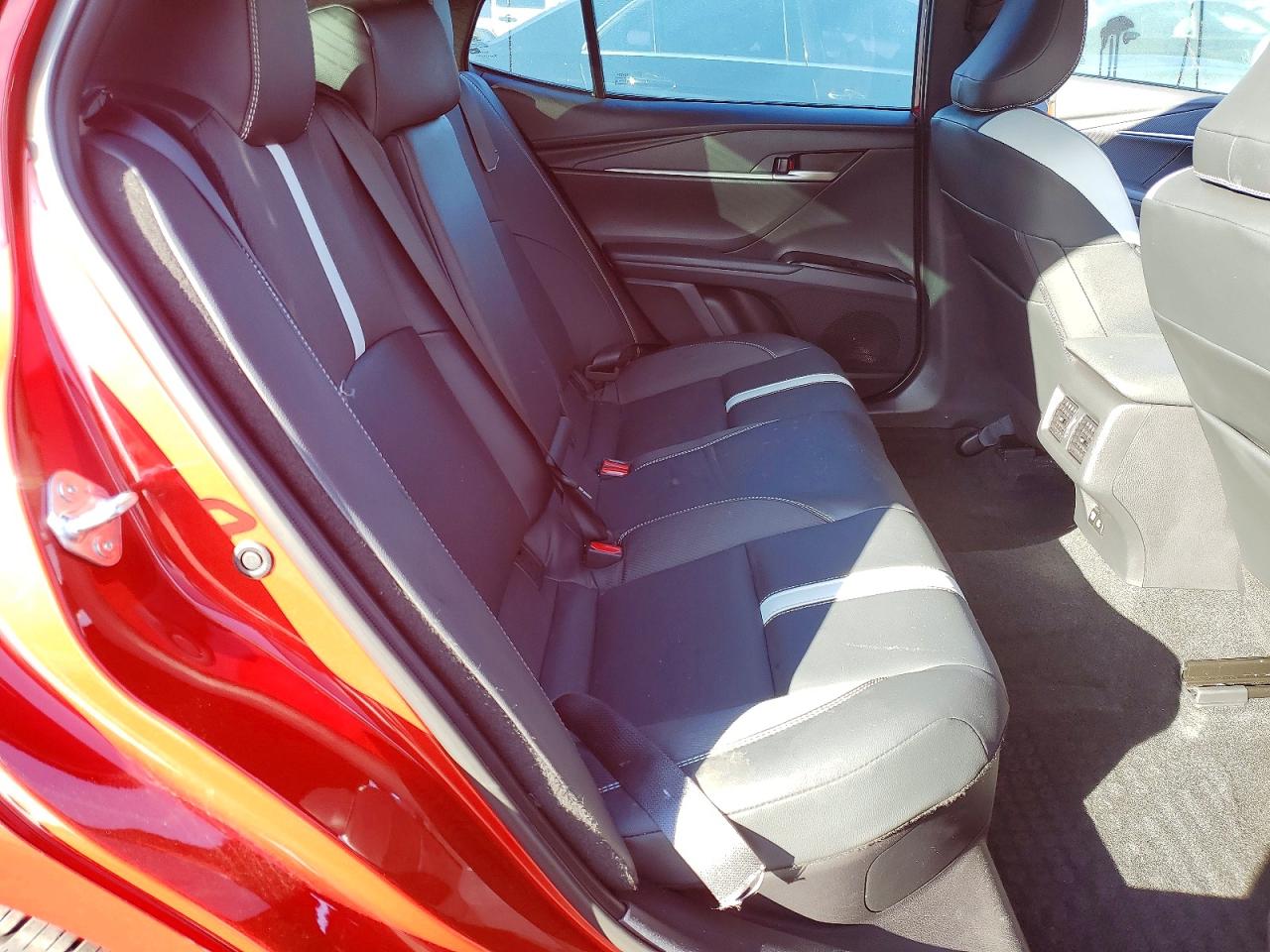 2025 TOYOTA CAMRY XSE photo 10