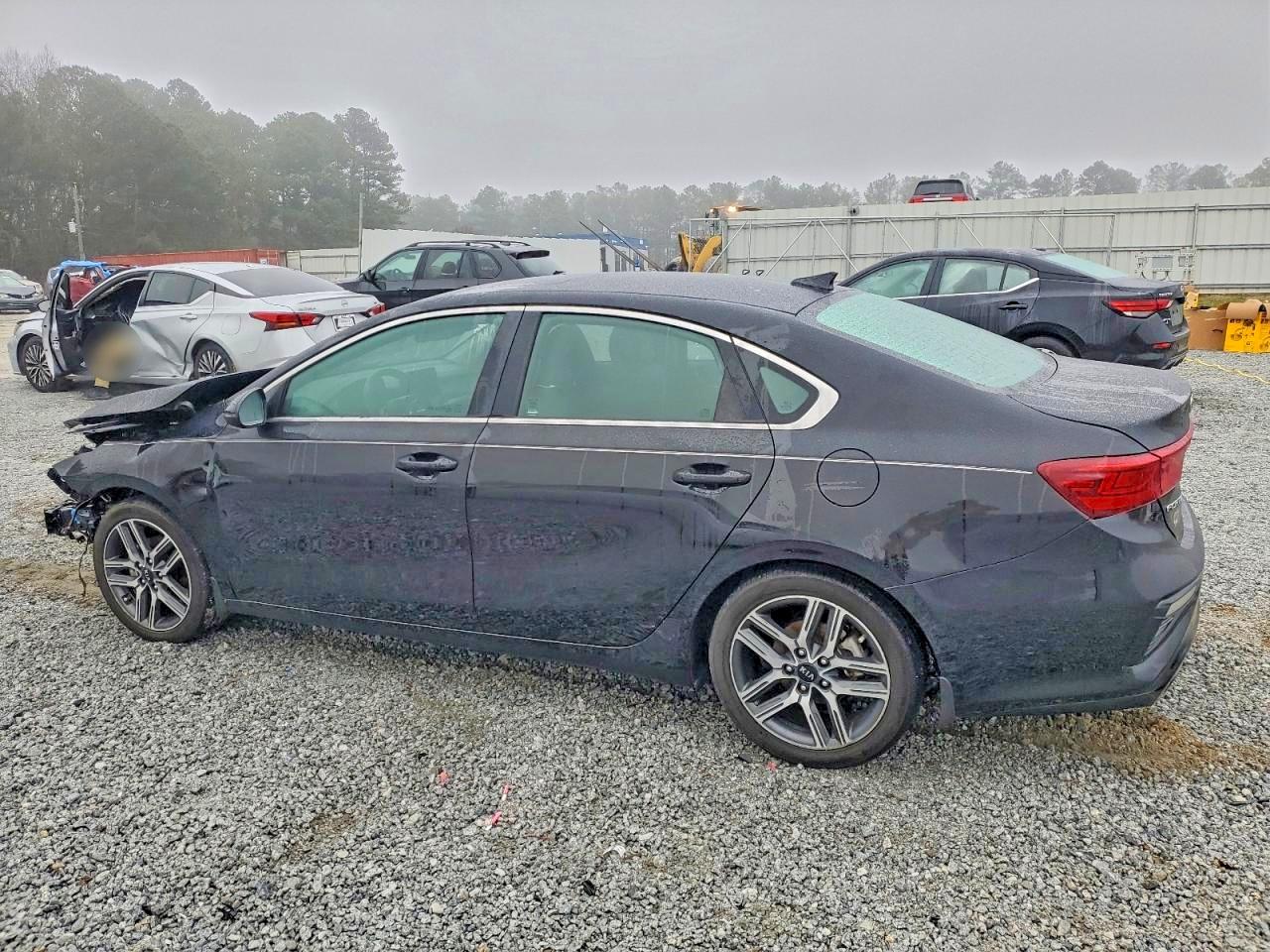 2021 KIA FORTE EX photo 2