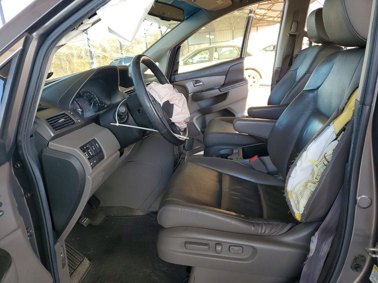 2012 HONDA ODYSSEY TOURING photo 7