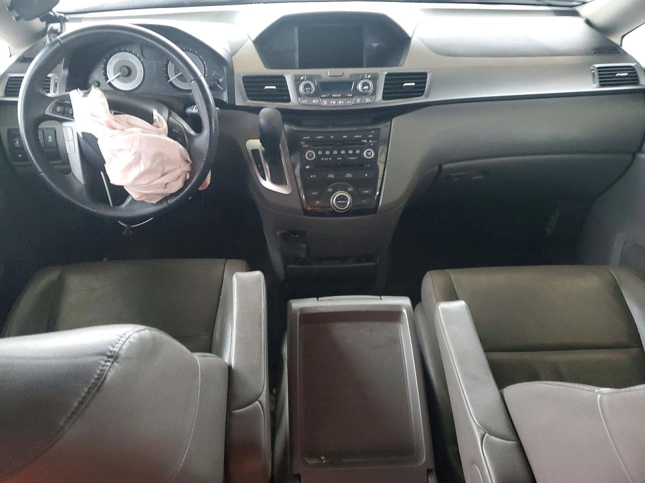 2012 HONDA ODYSSEY TOURING photo 8