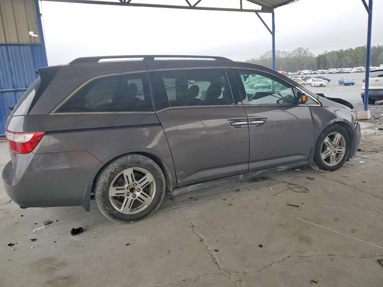 2012 HONDA ODYSSEY TOURING photo 3