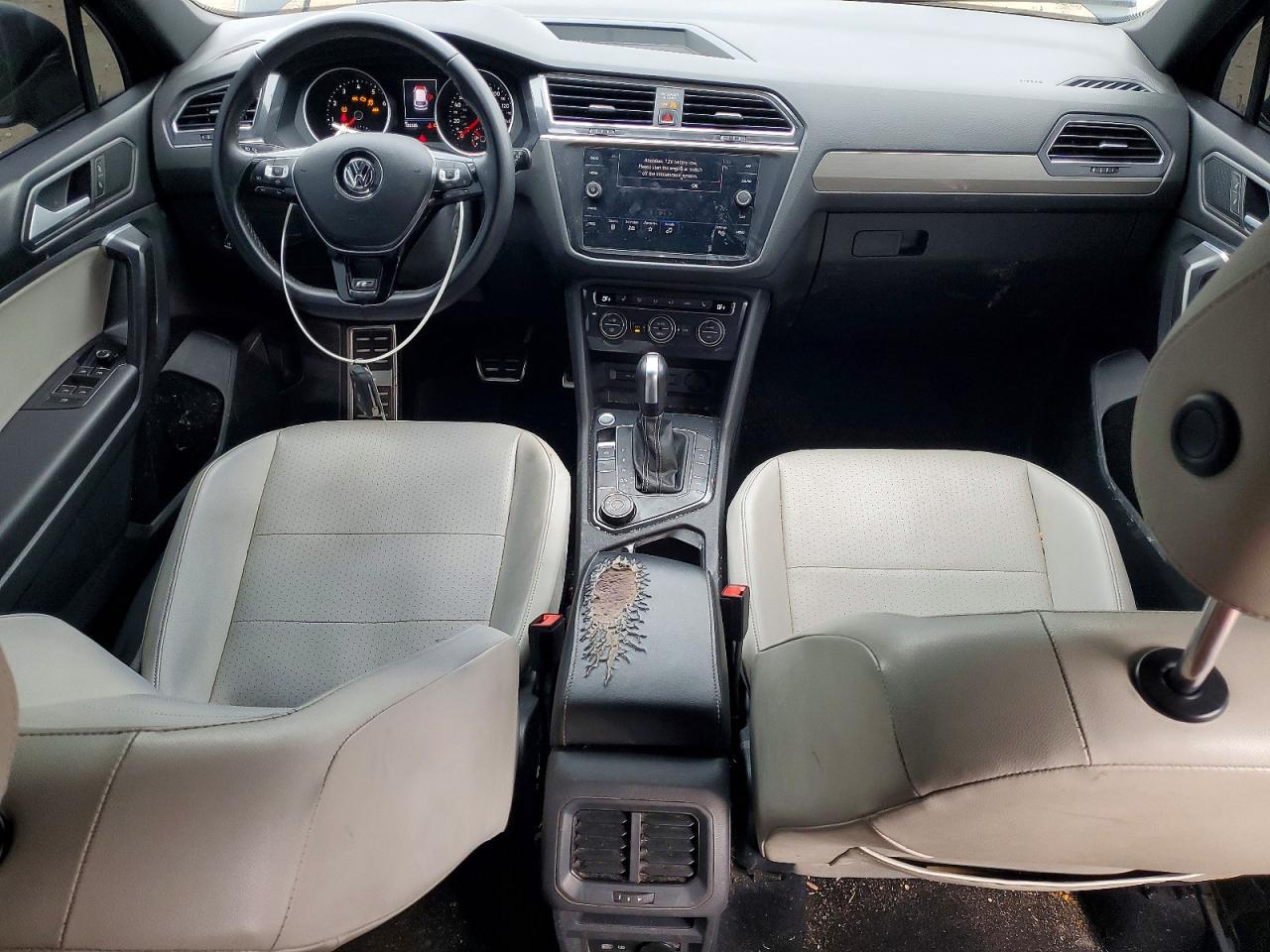 2021 VOLKSWAGEN TIGUAN SE photo 15