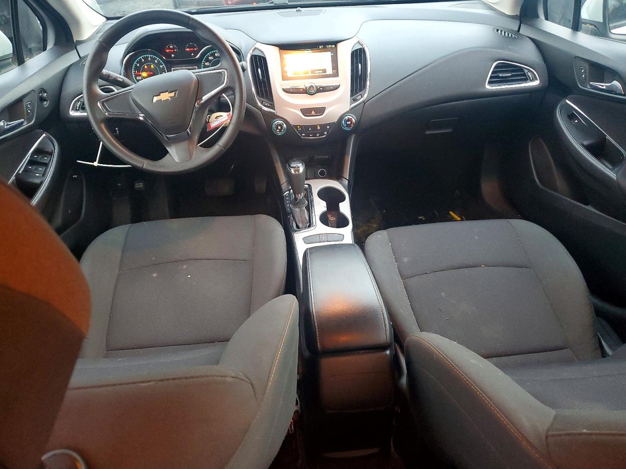 2016 CHEVROLET CRUZE LS photo 8