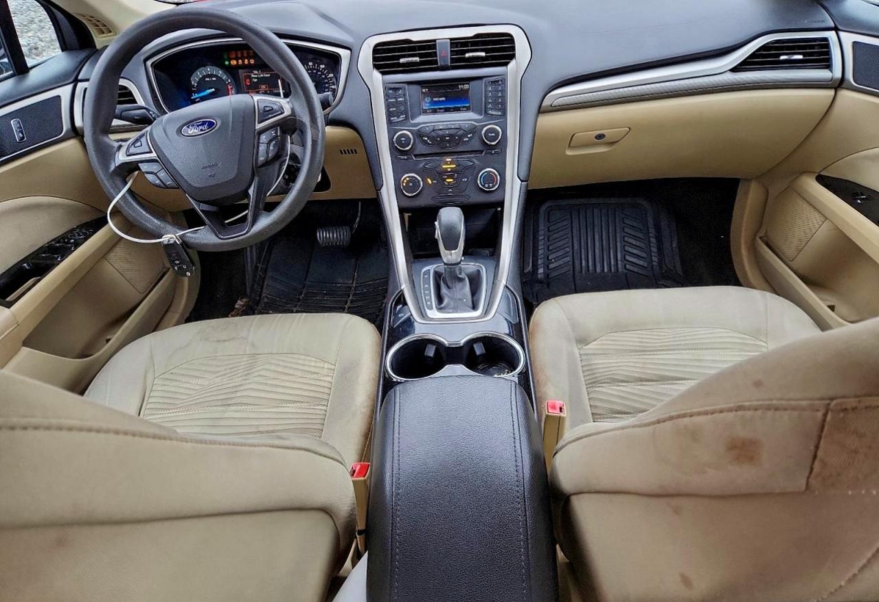 2016 FORD FUSION SE photo 8