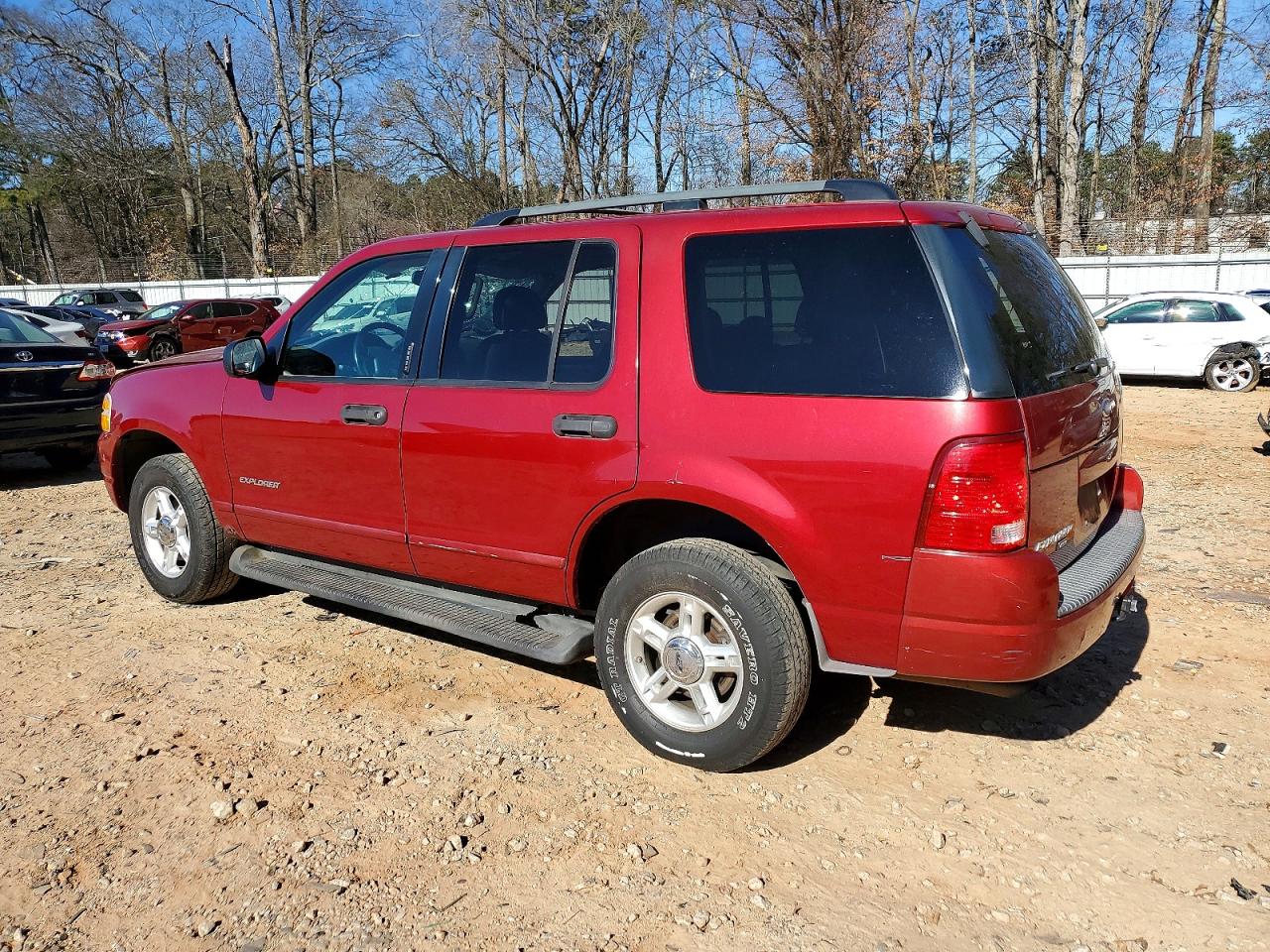 2004 FORD EXPLORER XLT photo 2