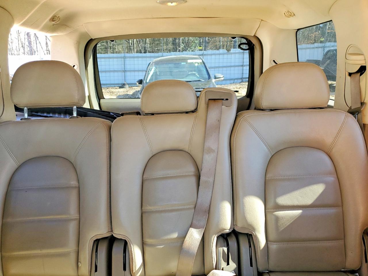 2004 FORD EXPLORER XLT photo 10