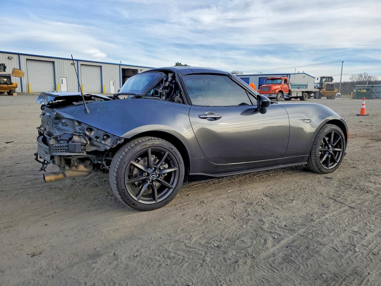 2017 MAZDA MX-5 MIATA CLUB photo 3