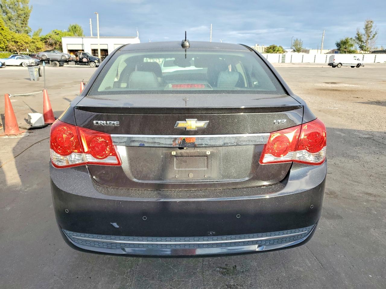 2016 CHEVROLET CRUZE LIMITED LTZ photo 6