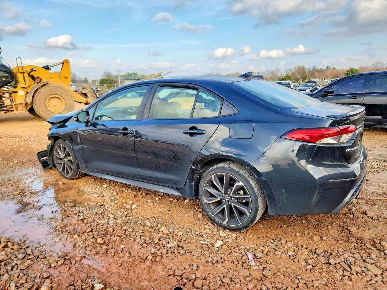 2020 TOYOTA COROLLA SE photo 3