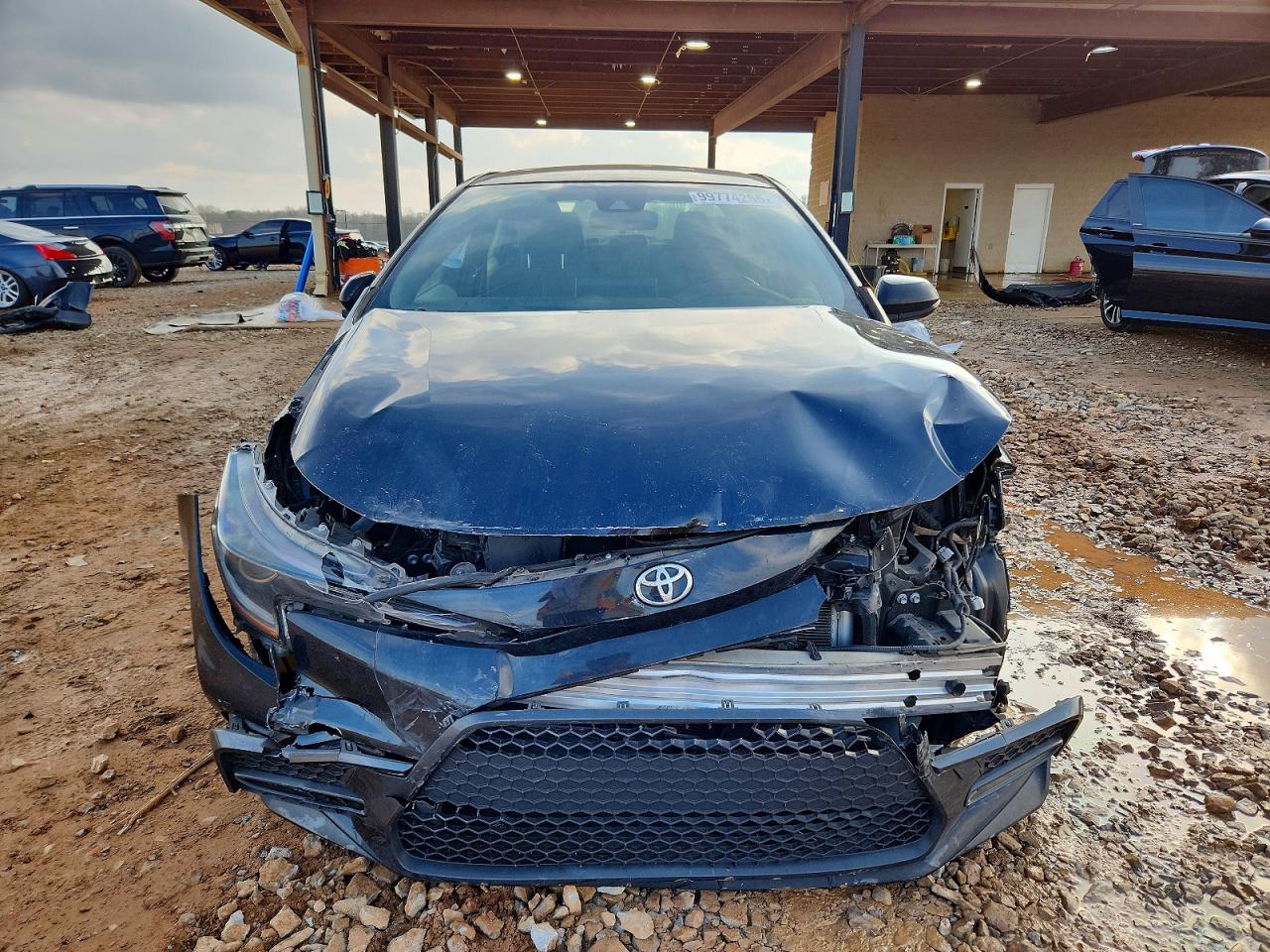 2020 TOYOTA COROLLA SE photo 9