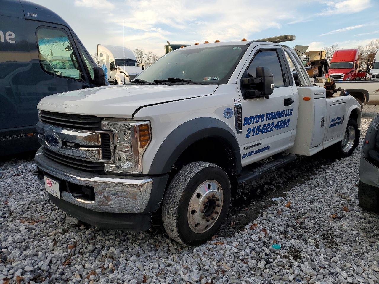 2019 FORD F550