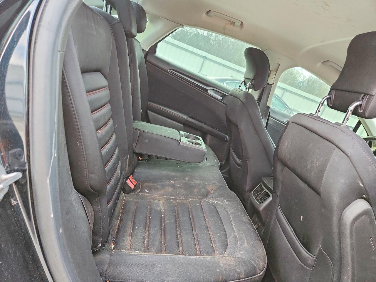 2014 FORD FUSION SE photo 10