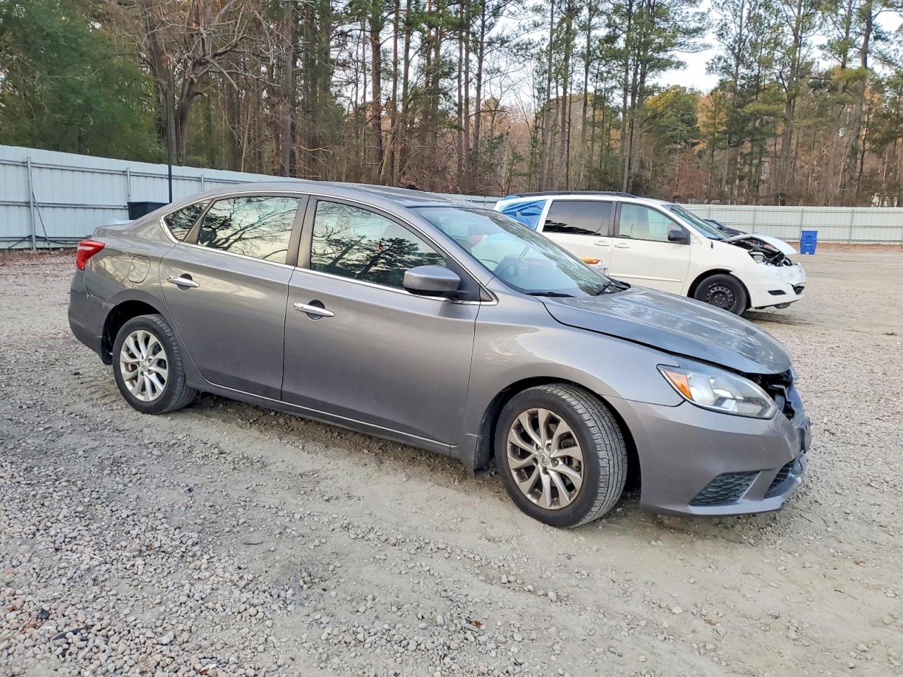 2017 NISSAN SENTRA S photo 7