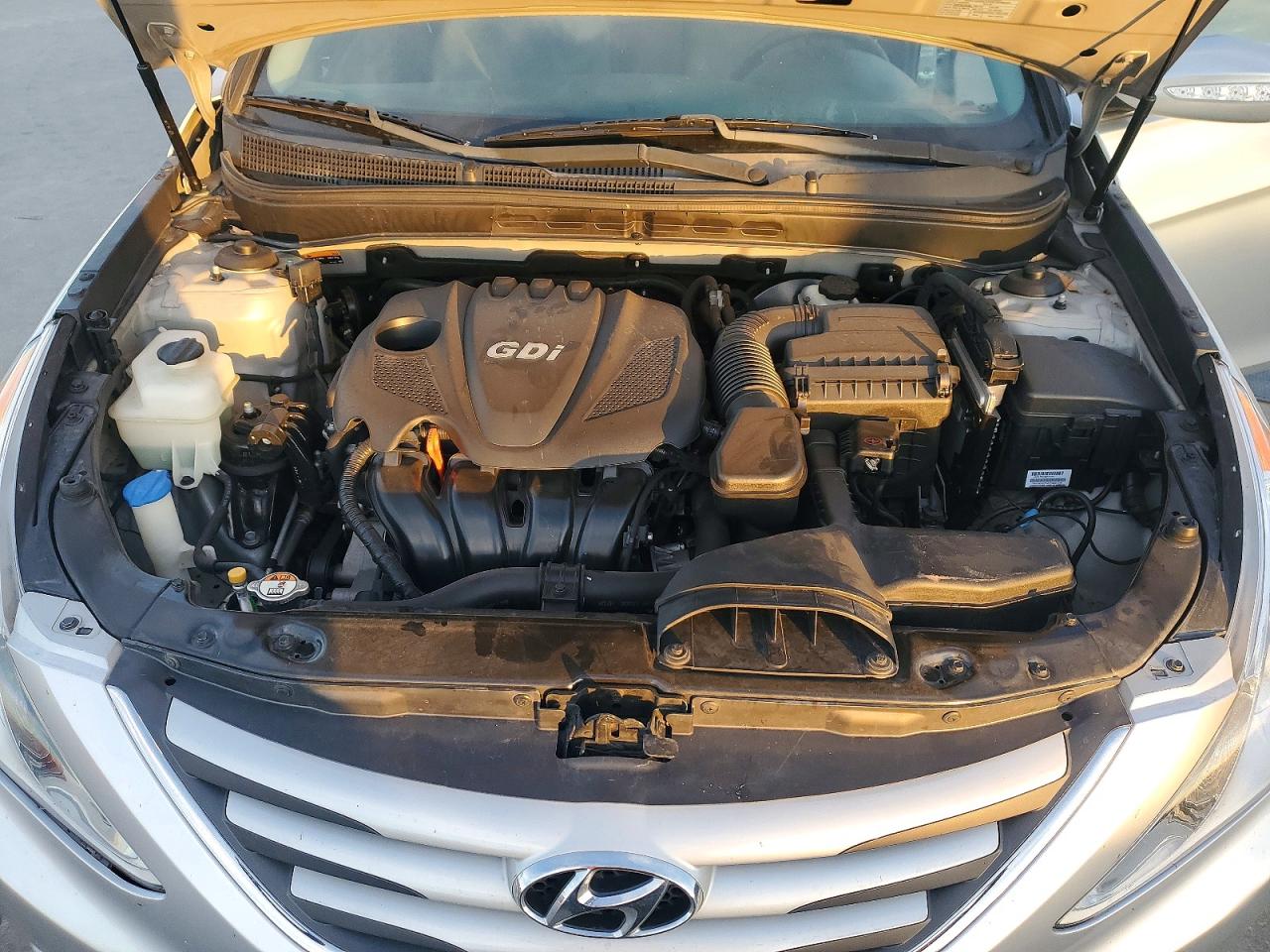 2014 HYUNDAI SONATA GLS photo 11